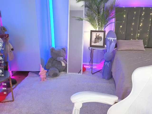 Lerochkaa live cam on BongaCams
