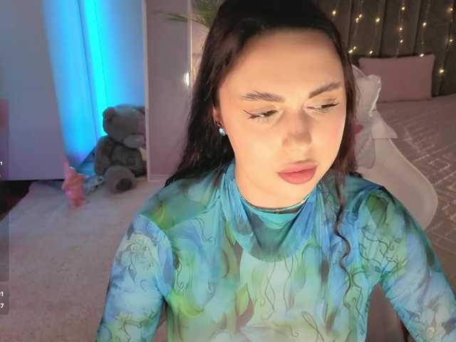 Lerochkaa live cam on BongaCams