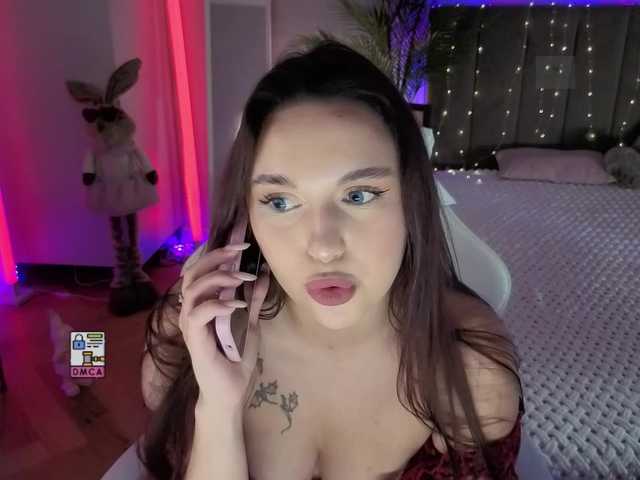 Lerochkaa live cam on BongaCams