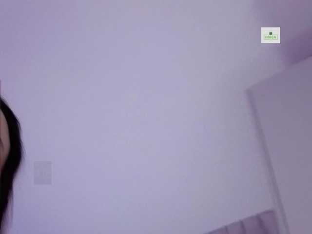Lerochkaa live cam on BongaCams