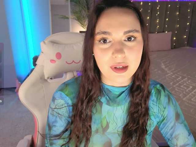Lerochkaa live cam on BongaCams