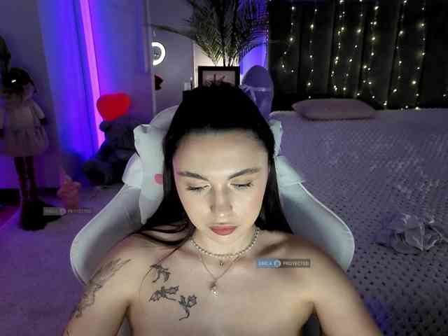 Lerochkaa webcam