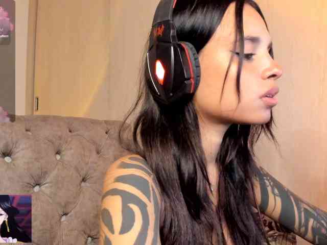Alessiairis webcam