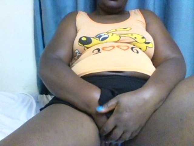 Sexxyblacky live webcam show