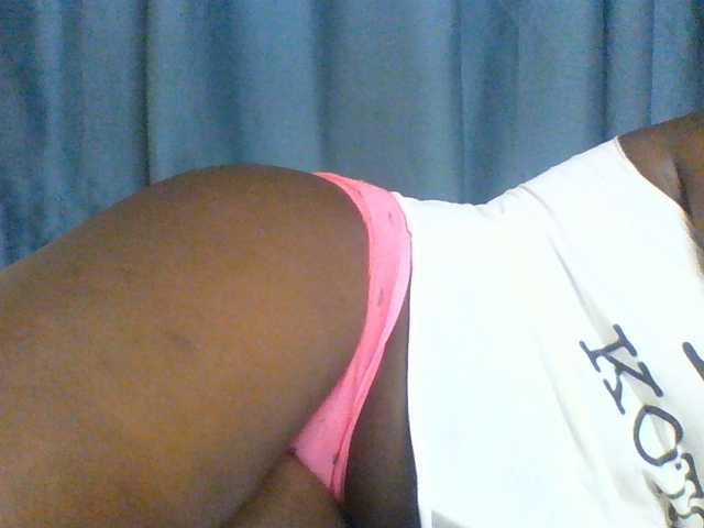 Sexxyblacky live webcam show