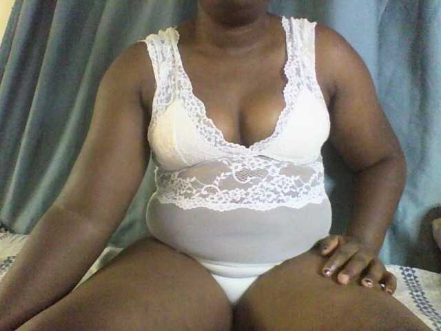 Sexxyblacky live cam on BongaCams