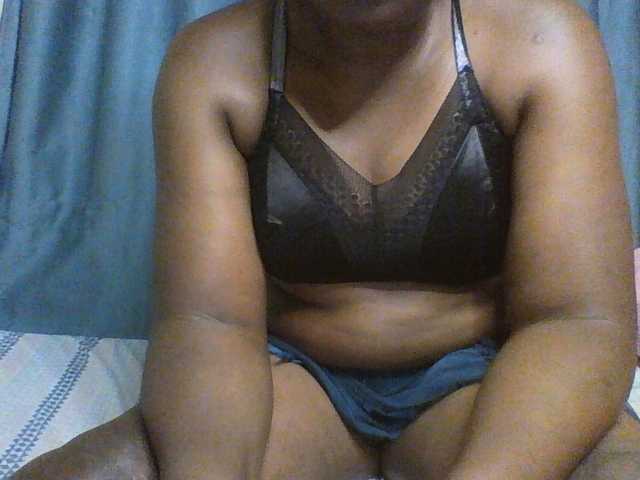 Sexxyblacky live webcam show