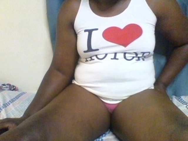 Sexxyblacky live webcam show