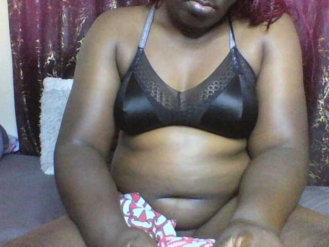 Sexxyblacky, en directo ahora en BongaCams