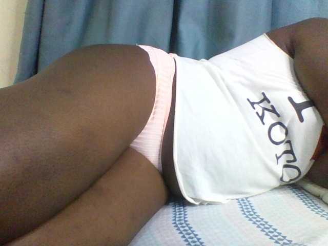 Sexxyblacky live cam preview