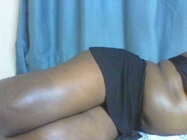sexxyblacky cam belle