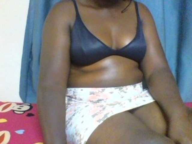 Sexxyblacky live cam on BongaCams