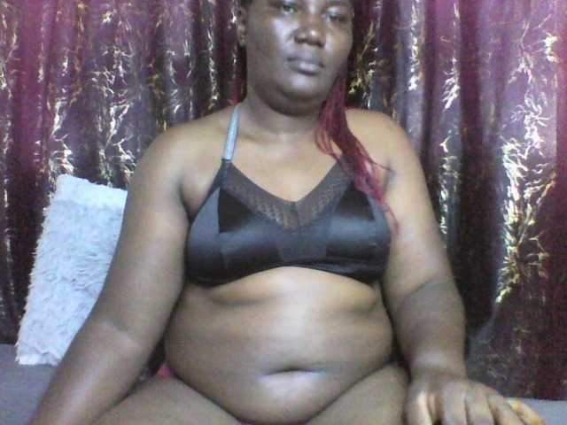 Sexxyblacky, live now on BongaCams