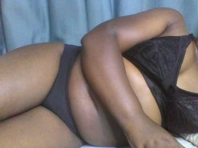 Sexxyblacky, en vivo ahora en BongaCams