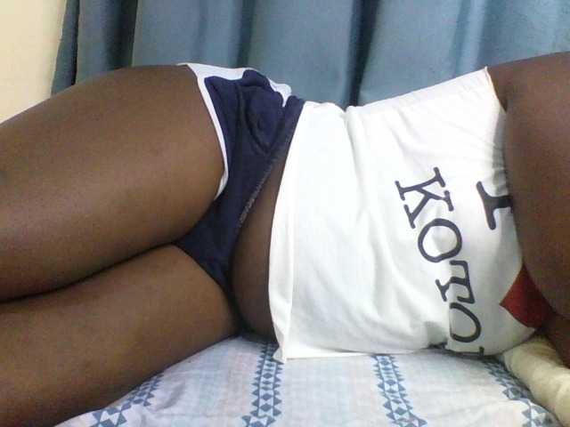 Sexxyblacky, en directo ahora en BongaCams