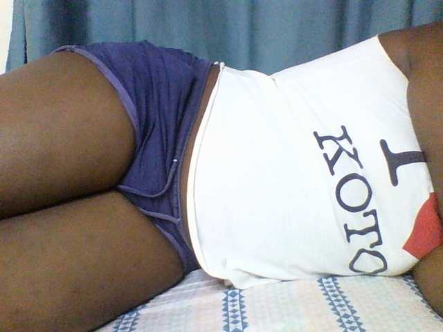 Sexxyblacky live cam preview