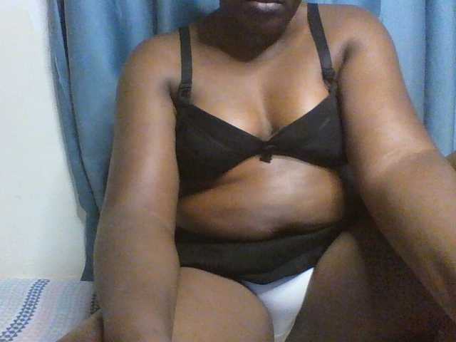 Sexxyblacky live webcam show