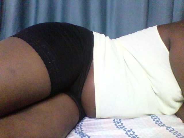 Sexxyblacky live cam preview