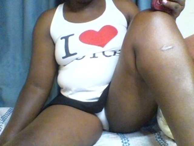 Sexxyblacky live cam on BongaCams