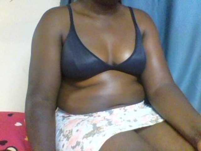Sexxyblacky live cam on BongaCams