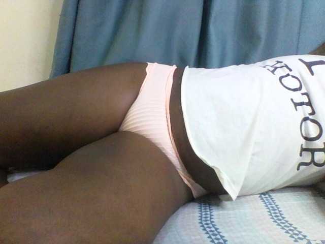 Sexxyblacky live cam preview