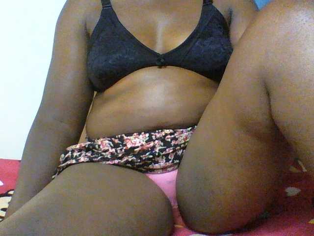 Sexxyblacky live cam preview
