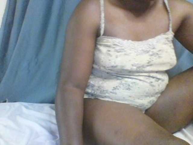 Sexxyblacky live webcam show