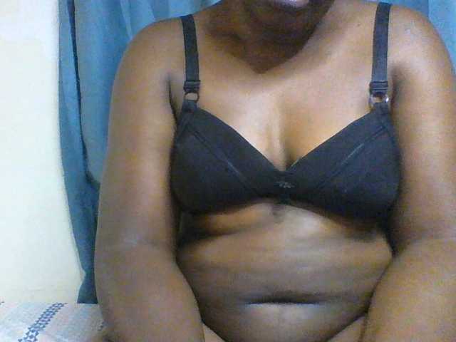 Sexxyblacky live webcam show
