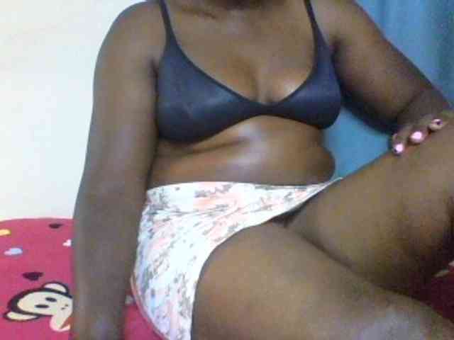 Sexxyblacky webcam