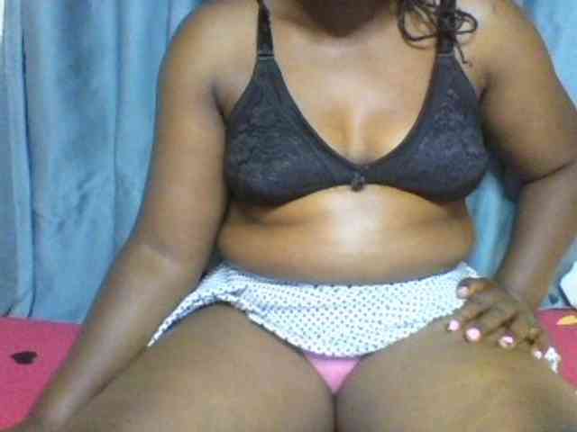 Sexxyblacky webcam