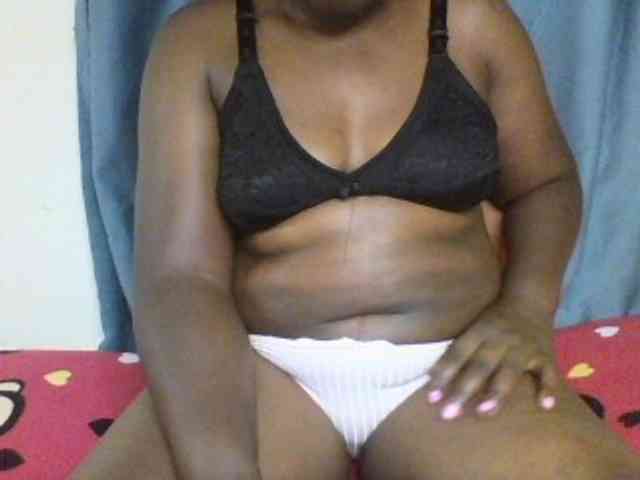 Sexxyblacky webcam