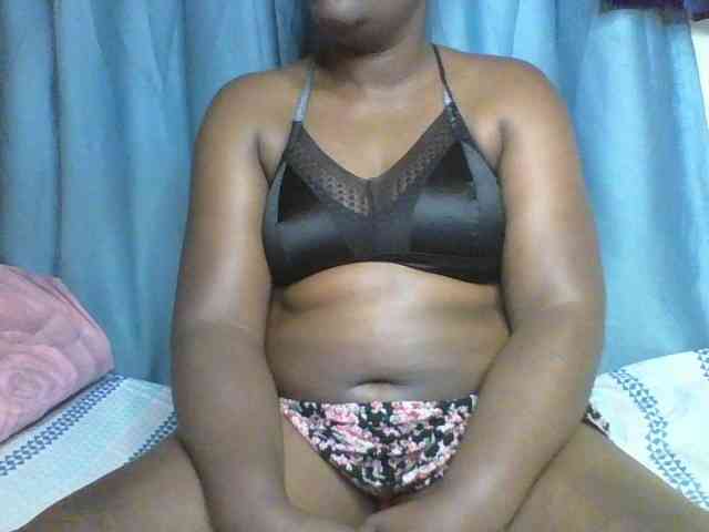 Sexxyblacky webcam