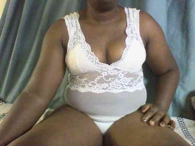 Model: Sexxyblacky