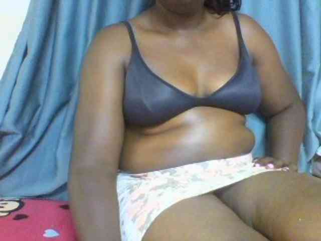 Sexxyblacky webcam