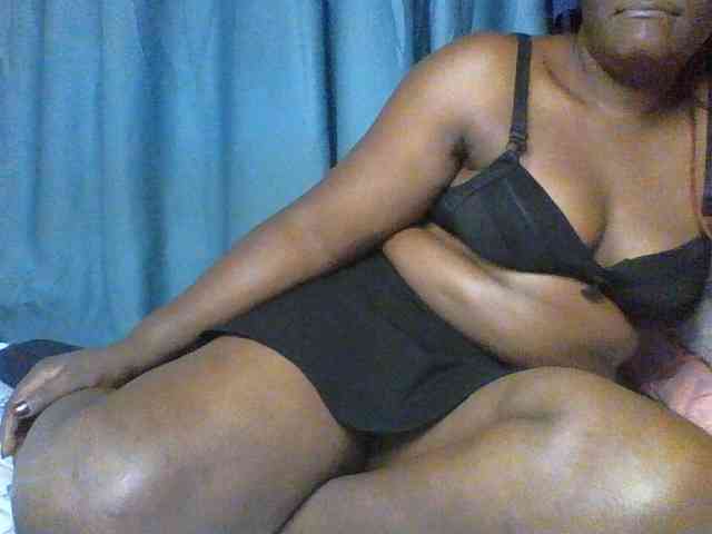 Model: Sexxyblacky