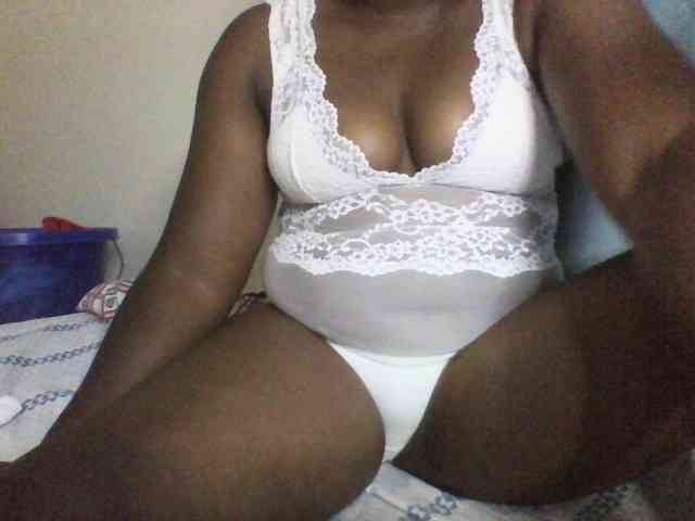Model: Sexxyblacky