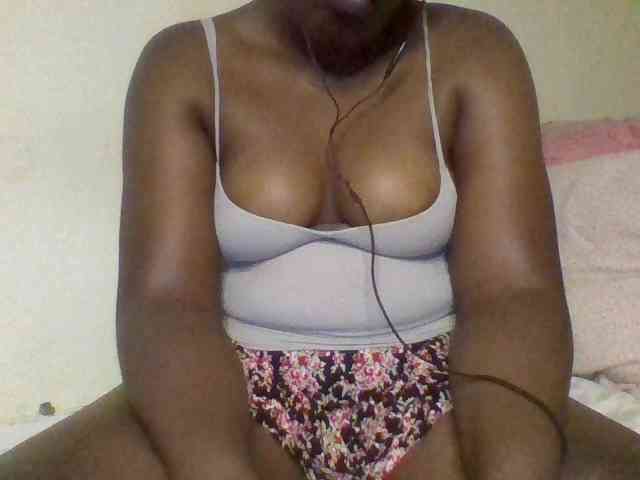 Sexxyblacky webcam