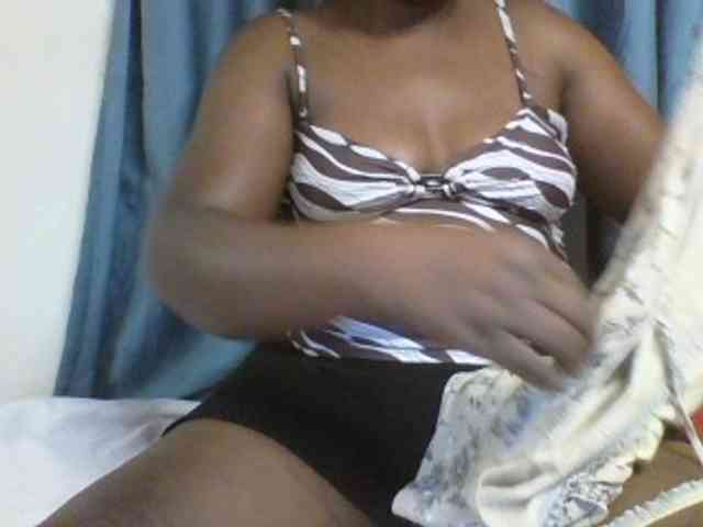 Sexxyblacky webcam