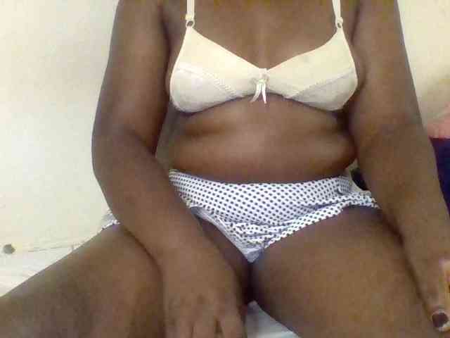 Sexxyblacky webcam