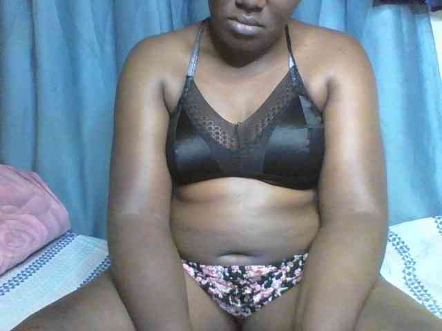 Sexxyblacky webcam