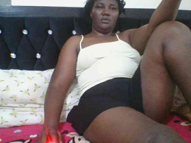 Sexxyblacky webcam