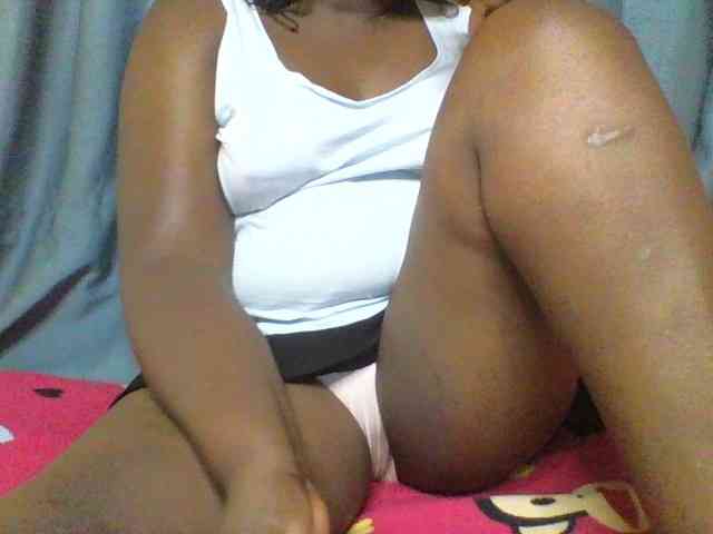 Sexxyblacky webcam