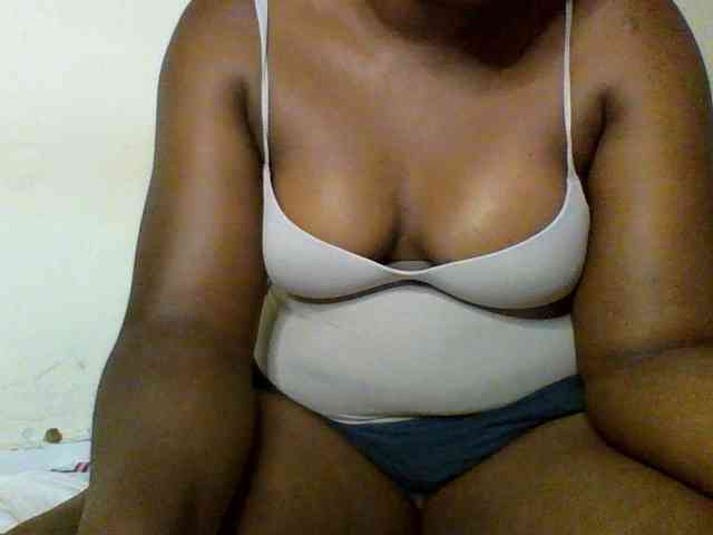 Sexxyblacky webcam