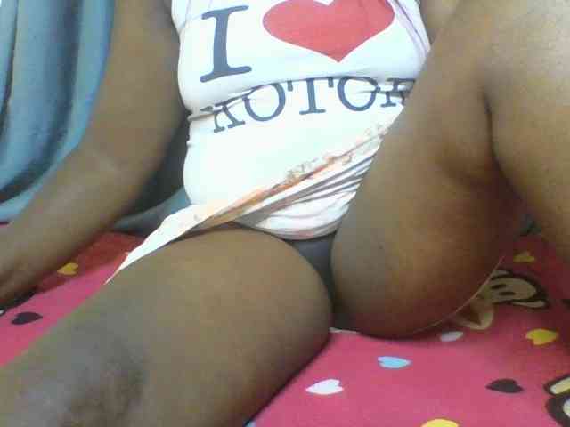Sexxyblacky webcam