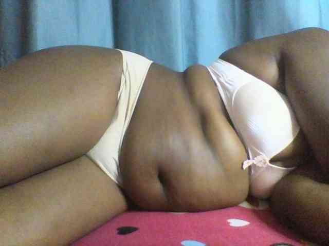 Sexxyblacky webcam