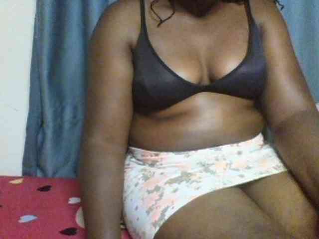 Sexxyblacky webcam