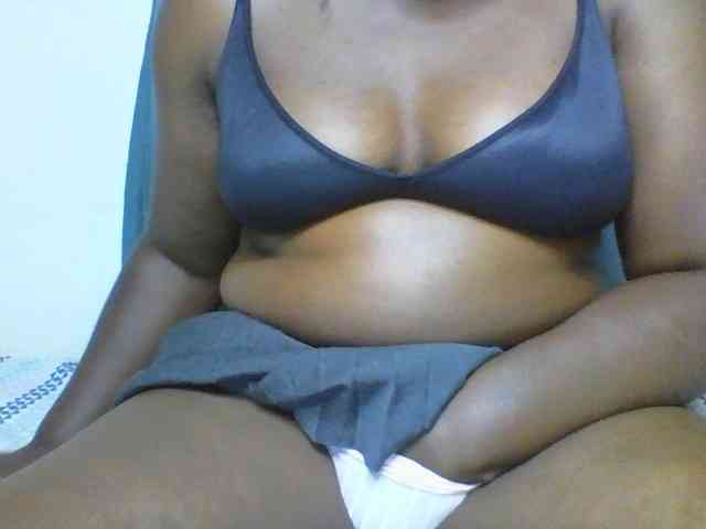 Sexxyblacky webcam