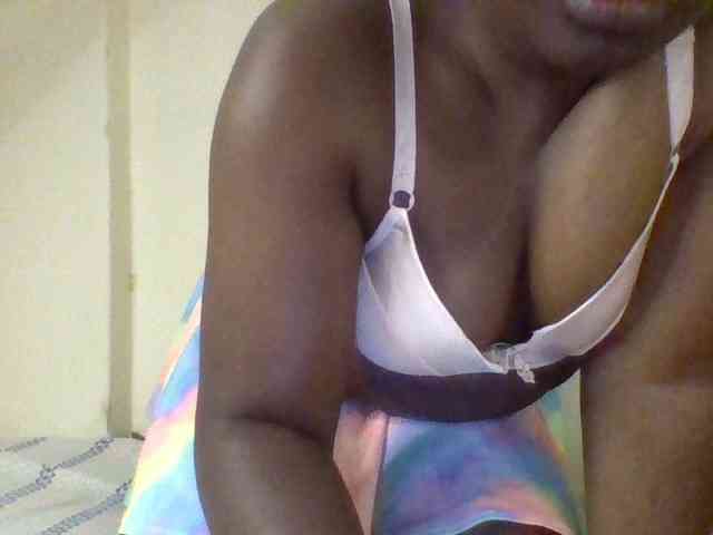 Sexxyblacky webcam