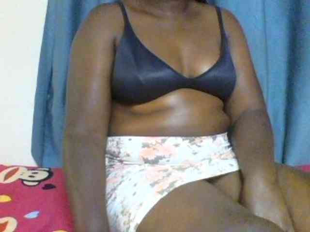 Sexxyblacky webcam