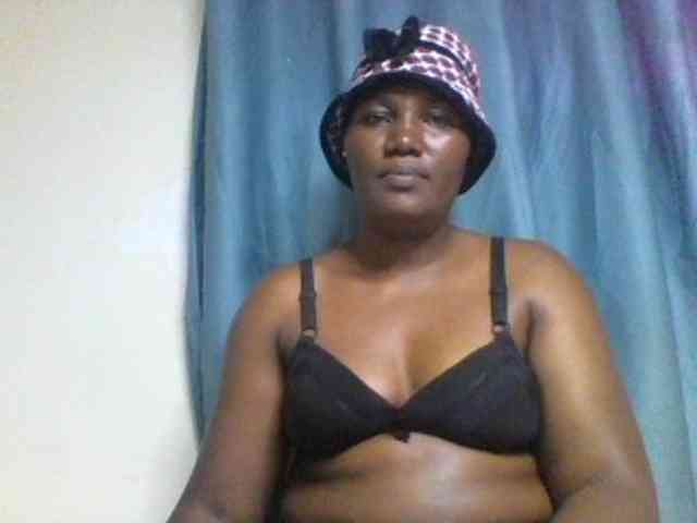Sexxyblacky webcam
